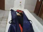gantung-diri_20170703_142510.jpg