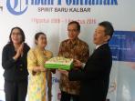 gm-mercure-menyerahkan_20160801_192245.jpg