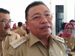 gubernur-kalimantan-barat-cornelis_20170830_114638.jpg