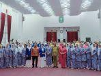 gubernur-kalimantan-barat-sutarmidji-mengukuhkan-pengurus-dpd-iwapi-kalbar.jpg