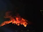 gunung-agung-erupsi_20180702_213554.jpg