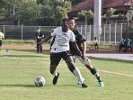 hasil-bhayangkara-vs-persipura-jajang-mulyana-kartu-merah-mutiara-hitam-lepas-degradasi-liga-1.jpg