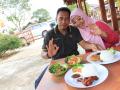 Ayam Oven jadi Menu Unggulan