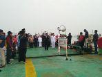 hut-ri-ke-74-di-tengah-sungai-kapuas-di-atas-ponton-pontianak.jpg