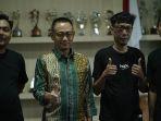 ist-120523-kelinci-madu.jpg