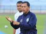 jafri-sastral-pelatih-persela-lamongan.jpg
