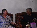 jarot-winarno-berbincang-dengan-wakil-bupati-sintang.jpg