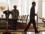 jokowi-bungkam-soal-penangkapan-aktivis-ananda-badudu-dandhy-dwi-laksono-pratikno-jawab-singkat.jpg