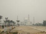 kabut-selimuti-masjid-agung.jpg