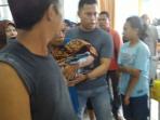 kakek-korban-menggendong_20160325_230213.jpg
