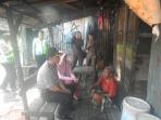 kapolres-sintang-saat-berbincang_20151203_210222.jpg