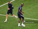 karim-benzema-paul-pogba-swiss-prancis-euro-piala-eropa.jpg