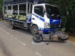 kecelakaan-lalu-lintas-terjadi-di-jalan-raya-sekadau-sintang.jpg
