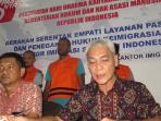 kepala-kantor-imigrasi-kelas-ii-singkawang-huntal-hutauruk_20161028_224336.jpg