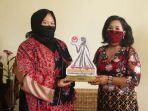 ketua-dekranasda-kabupaten-sanggau-arita-apolina-wdgsx.jpg