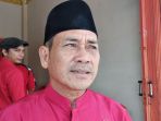 ketua-tim-kampanye-karolin-gidot-kota-singkawang-sujianto_20180404_144423.jpg