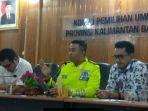kombes-pol-muh-anwar-nasir-di-kpu-kalbar.jpg