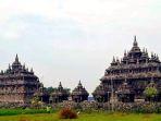 kompleks-candi-plaosan-di-kecamatan-prambanan-kabupaten-klaten.jpg