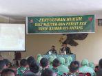kumdam-xii-tpr-sosialisasikan-hukum-ke-prajurit-tni-ad-palangkaraya.jpg