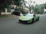 lamborghini-terbaru-yang-dikendarai-atta-halilintar-dan-aurel-hermansyah.jpg