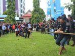 lomba-tarik-tambang-antara-mahasiswa-polnep.jpg