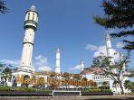 masjid-raya-mujahidin-pontianak-kalbar.jpg