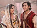mena-massoud-dan-naomi-scott-perankan-aladdin-dan-jasmine-yang-mulai-tayang-di-bioskop.jpg