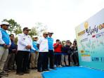 meninjau-lokasi-proyek-Program-Listrik-Desa-di-Desa-Bandar-Jaya.jpg
