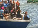 menteri-kelautan-dan-perikanan-ri-susi-pudjiastuti-saksikan-pemusnahan-13-kapal-ikan-asing.jpg
