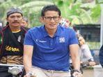 menteri-sandiaga-uno-berikan-seluruh-gaji-bulan-pertama-pada-baznas-ketua-baznas-bentuk-kepedulian.jpg