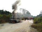 mobil-terbakar-di-sintang-1.jpg