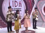 momen-haru-2-peserta-audisi-lida-2020-dari-kalbar-akhinya-lolos-angga-shakia-terisak-sujud-syukur.jpg