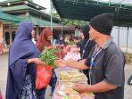 pasar-bahagia-di-halaman-masjid-syuhada-mempawah-sdf.jpg