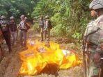 pekerja-trans-papua.jpg