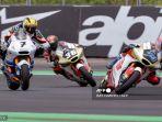 pembalap-moto2-saat-dilintasan.jpg