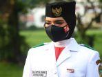 pembawa-baki-bendera-merah-putih-pada-upacara-hut-ke-76-ri.jpg