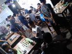 pemilik-kedai-kopi-royal-class-gelar-kejuaraan-catur.jpg