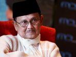 pengakuan-penyebar-hoaks-bj-habibie-meninggal-dunia-begini-kondisi-terkini-presiden-indonesia-ke-3.jpg