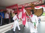 peserta-karnaval-melawi_20160825_102427.jpg