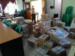 petugas-dinas-pendidikan_20160504_103716.jpg