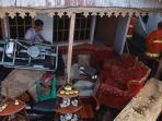 pindahkan-barang_20170619_194527.jpg<pf>selamatkan-barang_20170619_194440.jpg<pf>padamkan-api_20170619_193907.jpg<pf>padamkan-api_20170619_194258.jpg<pf>padamkan-api_20170619_194924.jpg<pf>selamatkan-barang_20170619_194706.jpg
