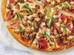 promo-pizza-hut-hari-ini-16-agustus-2021-promo-kemerdekaan-gratis-1-meaty-pizza.jpg