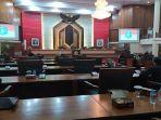 rapat-paripurna-dprd-provinsi-kalbar1.jpg