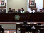 rapat-paripurna_20181019_185049.jpg<pf>paripurna-lkpj_20181019_212039.jpg<pf>sidang-paripurna-dewan_20181019_213959.jpg<pf>paripurna-lkpj_20181019_212121.jpg<pf>sidang-paripurna-dewan_20181019_214048.jpg<pf>edi-kamtono_20181019_214341.jpg<pf>edi-kamtono_20181019_214428.jpg<pf>edi-rusdi-kamtono_20181019_214504.jpg<pf>edi-rusdi-kamtono_20181019_214548.jpg<pf>edi-rusdi-kamtono_20181019_214628.jpg
