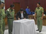 rektor-ikip-pgri-pontianak_20160125_200632.jpg