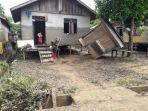 rumah-warga-pasca-banjir-khususnya-di-kecamatan-sokan-terpantau-surut_20161123_171025.jpg