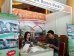 salah-satu-pengunjung-stand_20160203_153651.jpg