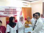 samsir-serahkan-csr.jpg
