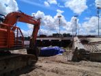 satu-unit-ekskavator-standby_20170703_150644.jpg