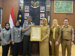sertifikat-pencatatan-hak-cipta-Kanwil-Kemenkum-Kalbar.jpg
